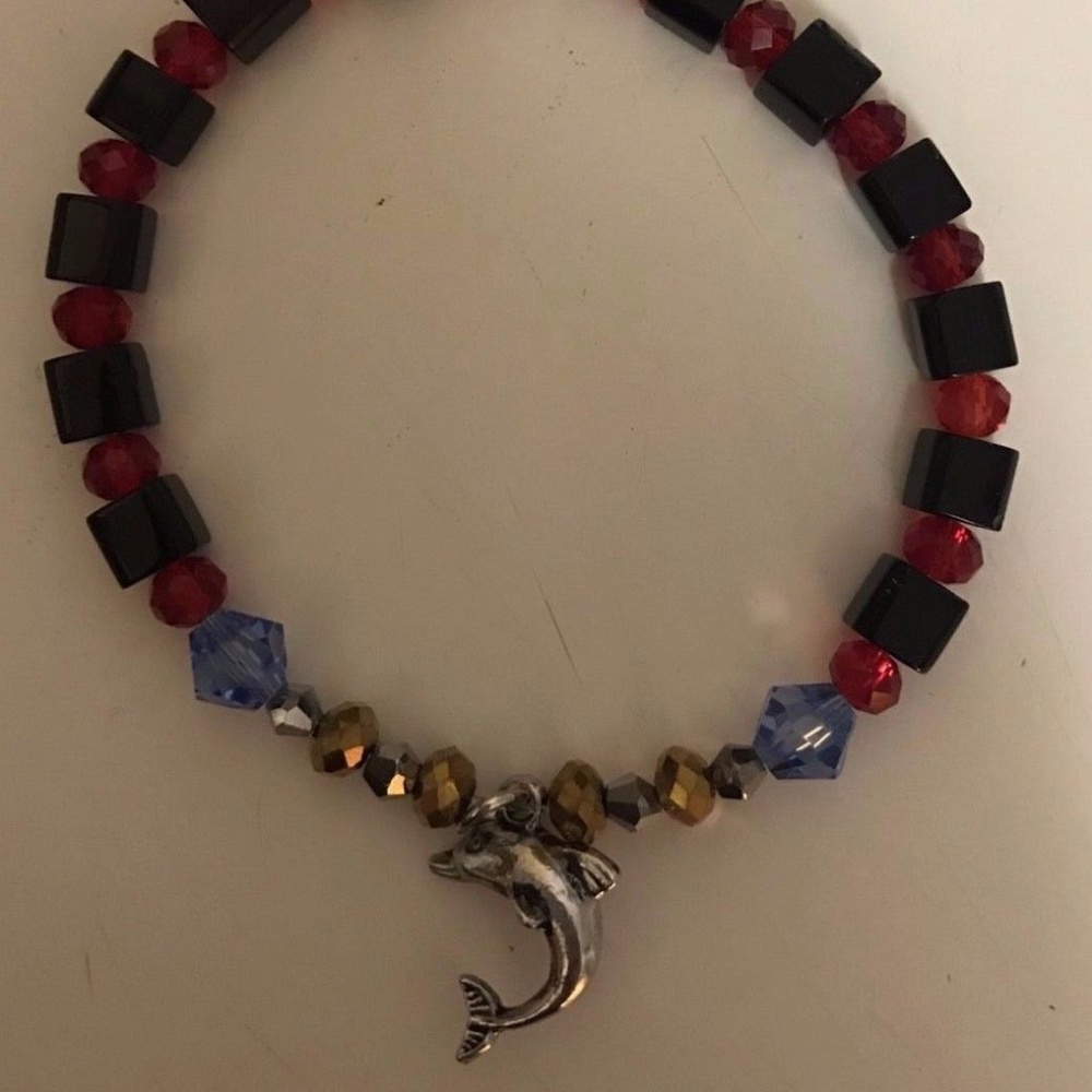 Handcrafted Beaded Dolphin Dangle Bracelet 8"